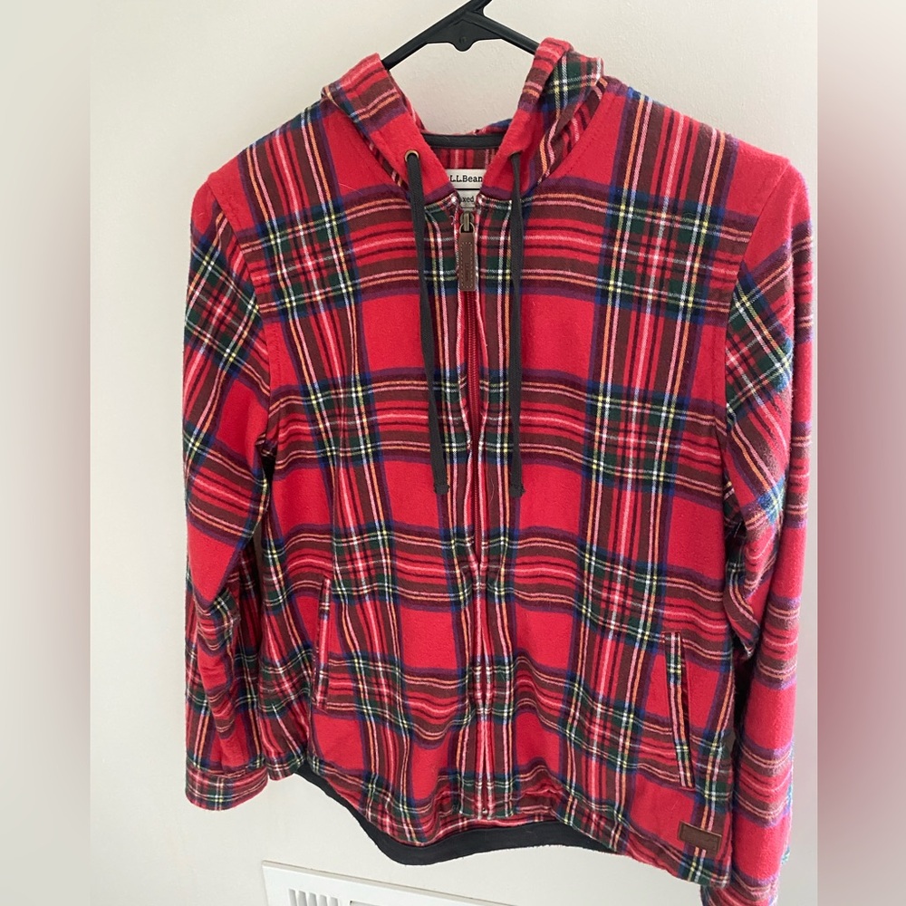 L.L.Bean Women's Scotch Plaid Flannel Shirt Relaxed Zip Hoodie
Size Extra Small
